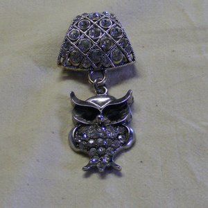Rhinestone Studded Owl Pendent